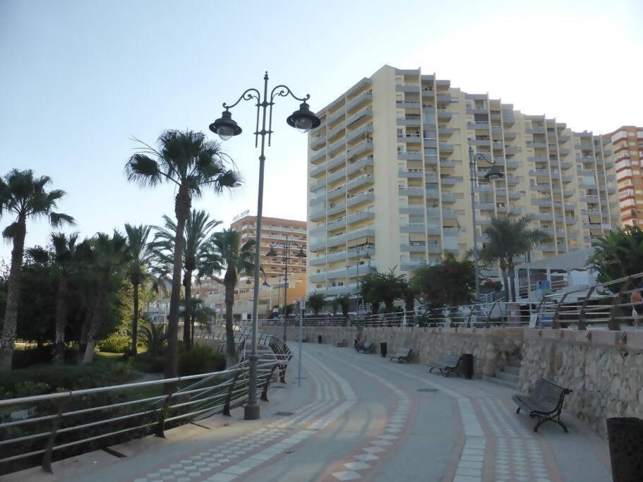 Estudio Miramarprimera Linea Playa Amazing Views Benalmádena Eksteriør billede
