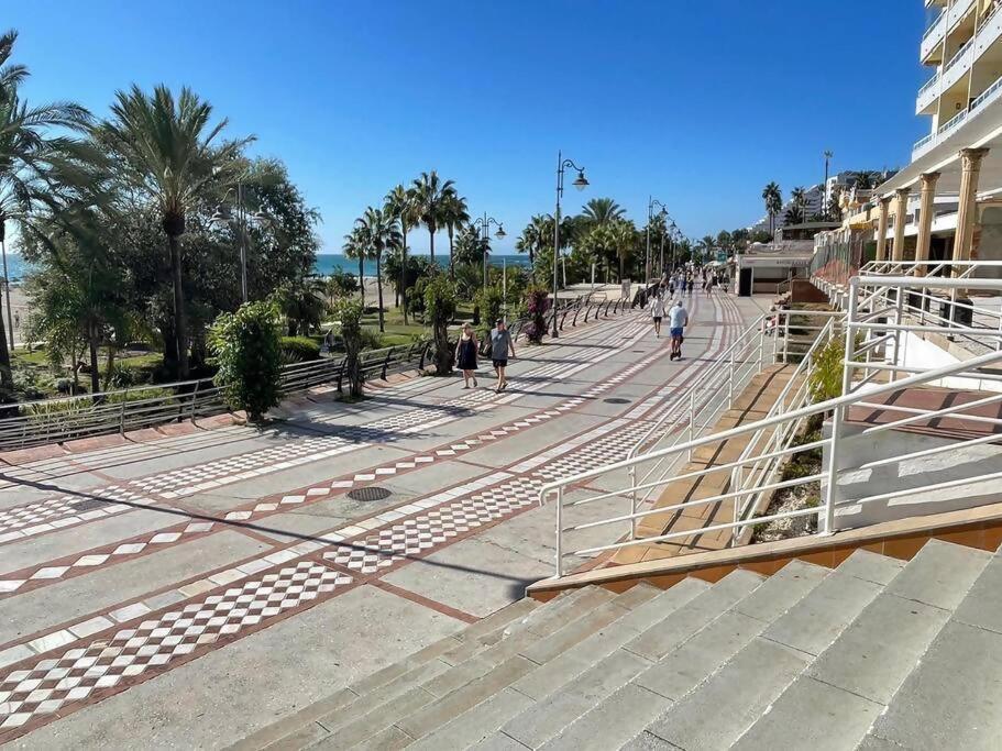 Estudio Miramarprimera Linea Playa Amazing Views Benalmádena Eksteriør billede