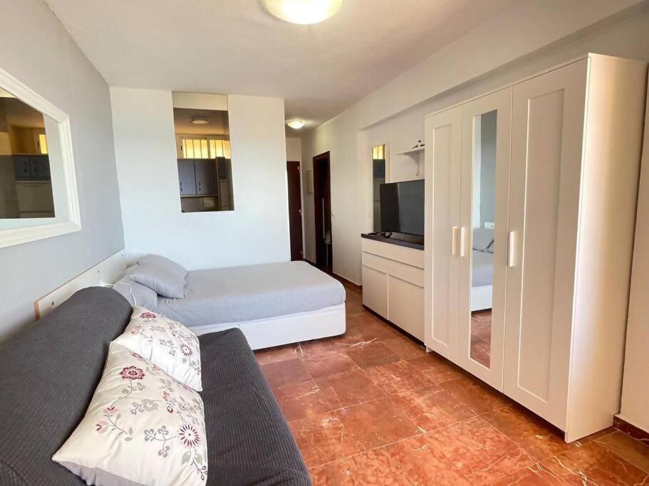Estudio Miramarprimera Linea Playa Amazing Views Benalmádena Eksteriør billede